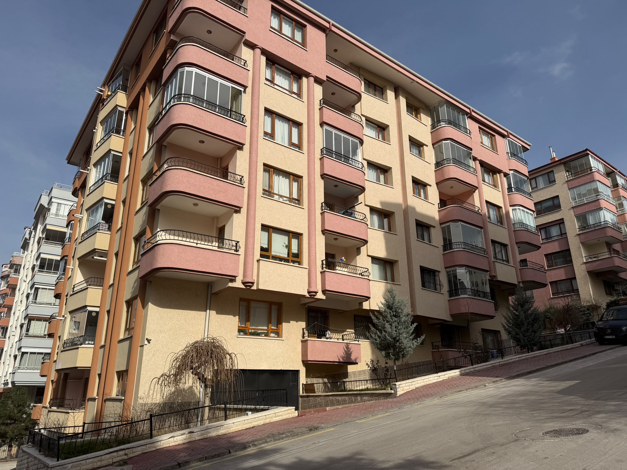 Karapınar Apartmanı 1